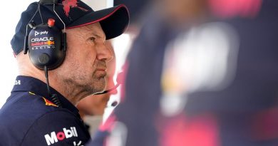 Red Bull confirma saída de Adrian Newey