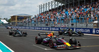 Verstappen espreita terceiro triunfo em Miami