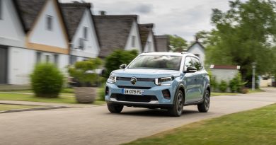 Citroën comercializa novos C3 e ë-C3