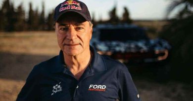 Carlos Sainz quer vencer o Dakar com o Raptor