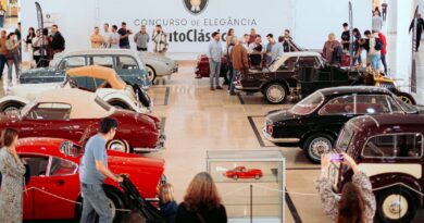 C. Santos assinala 100 anos da Mercedes-Benz