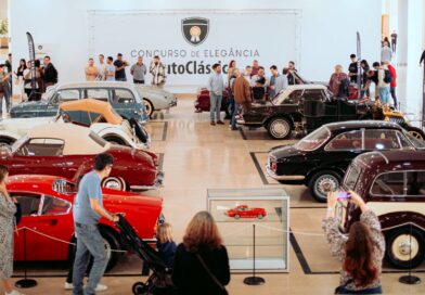 C. Santos assinala 100 anos da Mercedes-Benz