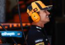 Lando Norris bate compatriota Lewis Hamilton