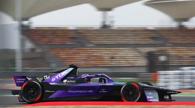 Alemão Pascal Wehrlein na frente em Xangai