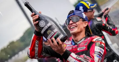 Marc Márquez está a dois pontos da liderança