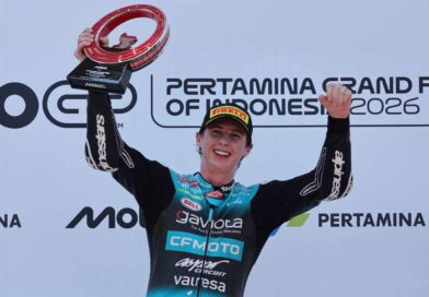 Máximo Quiles é campeão mundial de Moto3