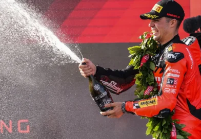 Bulega: novo triunfo e recorde nas Superbikes