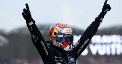 Max Verstappen assinou a 1.ª vitória da época